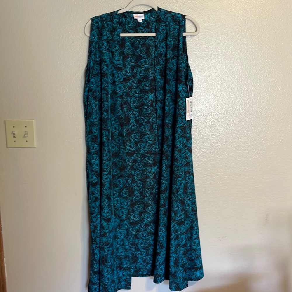 LuLaRoe Joy Cover.